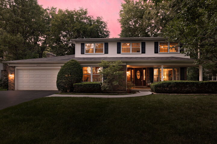 Property Photo: 2S501 Seneca Drive IL 60189