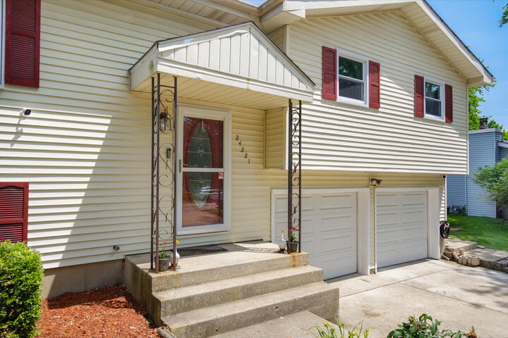 Property Photo:  24221 S Edwin Drive  IL 60410 