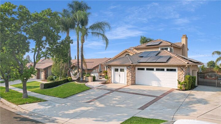 737 Cherry Street  Corona CA 92881 photo