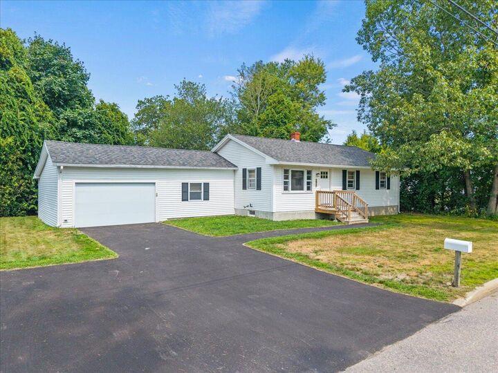 Property Photo:  296 Granite Street  ME 04005 