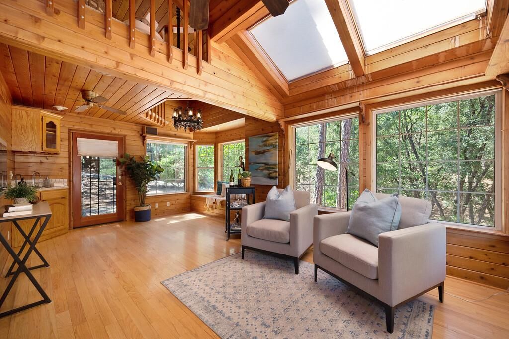 Property Photo: 370 Bon Vue Drive CA 95703