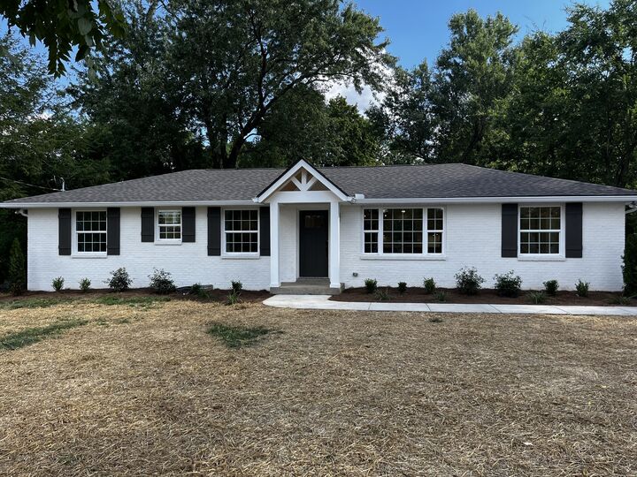 Property Photo:  106 Lucinda Ln  TN 37075 