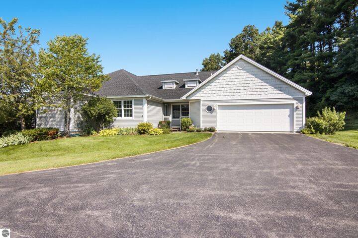 2750 E Crown Drive #1  Traverse City MI 49685 photo