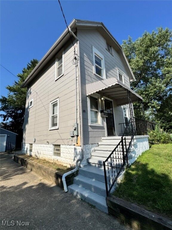 Property Photo:  691 Gardendale Avenue  OH 44310 