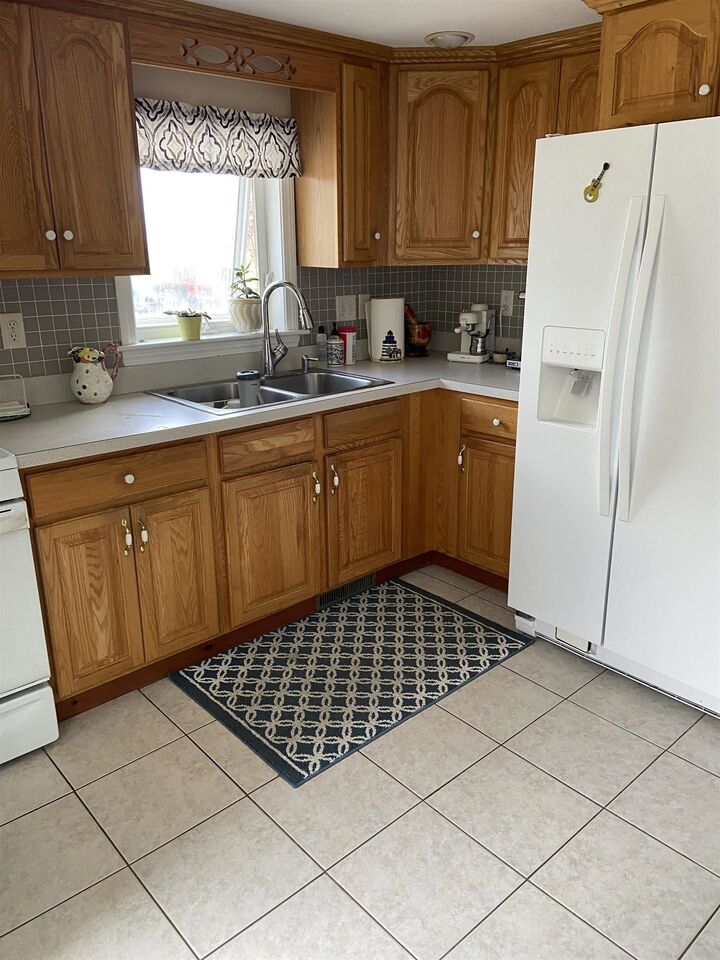Property Photo: 31 Walnut Avenue NH 03842