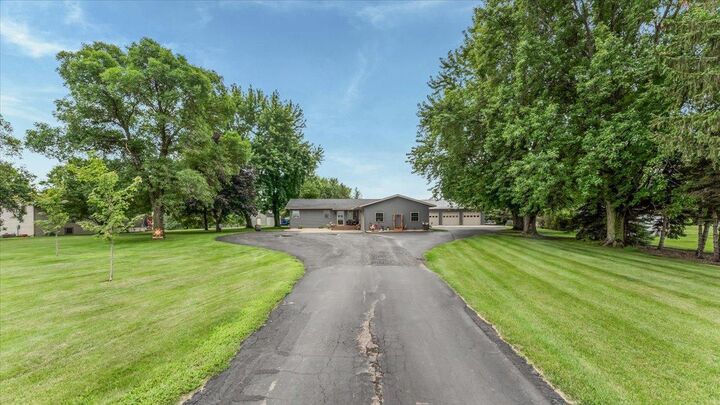 Property Photo: 40725 State Highway 28 MN 56378