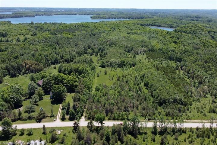 Property Photo:  466408 12th Concession B, R.r. 4  ON N0C 1E0 