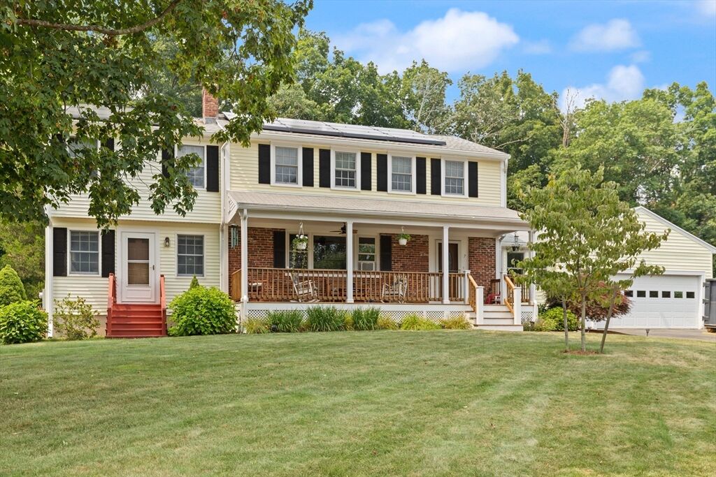 Property Photo:  7 Rachael Circle  MA 02375 
