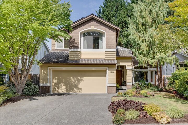 4231  258th Avenue SE  Sammamish WA 98029 photo