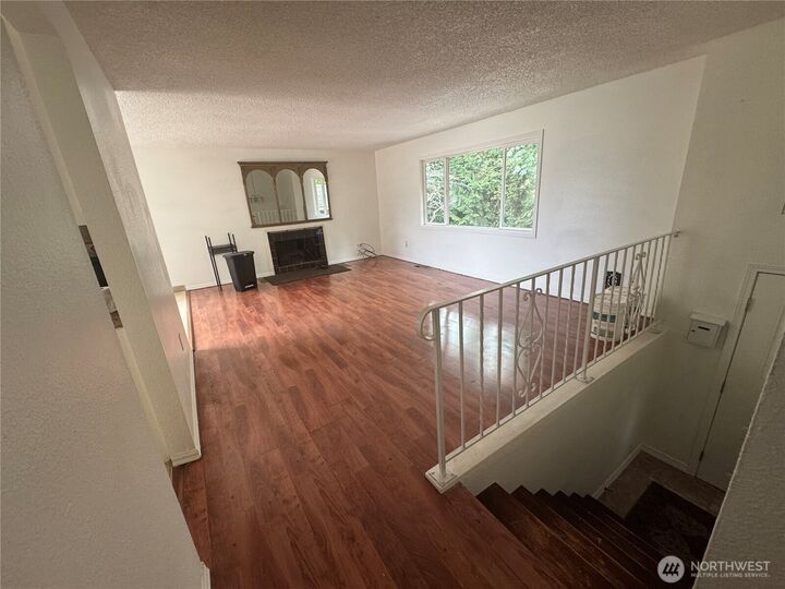 Property Photo: 4016 Burton Place W WA 98199