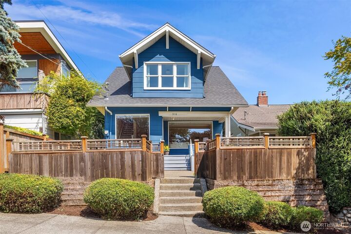 316  N 77th St  Seattle WA 98103 photo