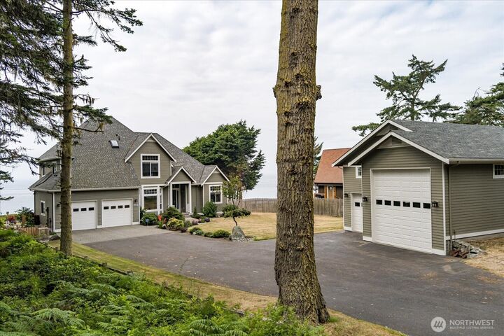 Property Photo: 1689 West Beach Road WA 98277