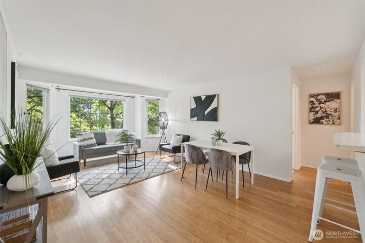1115  16th Avenue 3  Seattle WA 98122 photo
