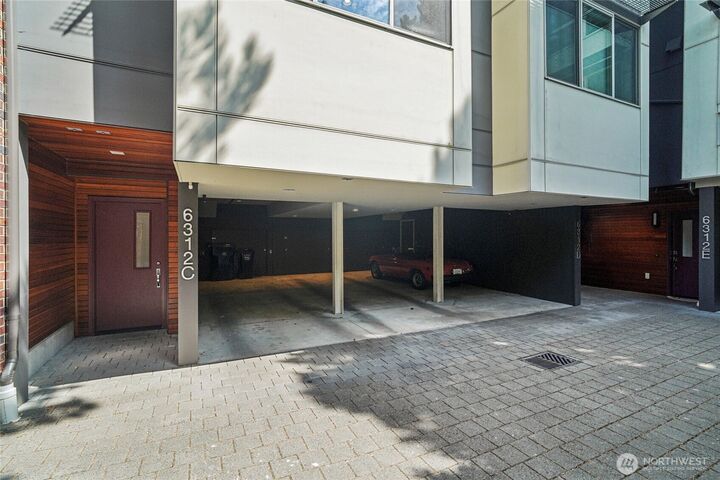 Property Photo:  6312  32nd Avenue NW C  WA 98107 