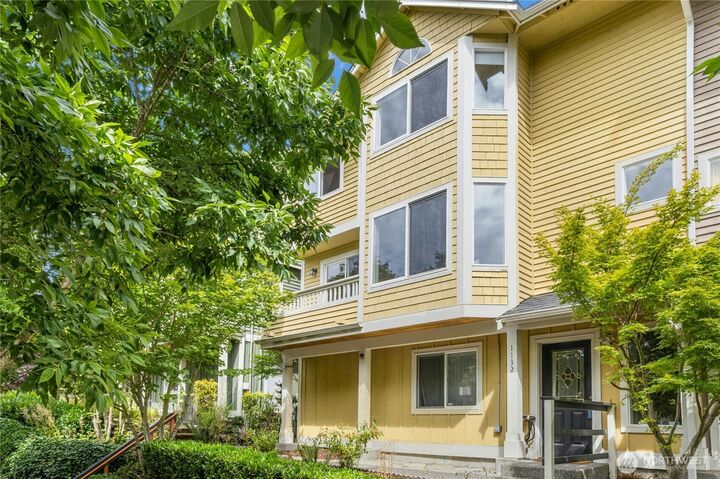 Property Photo: 1132 Yakima Avenue S WA 98144