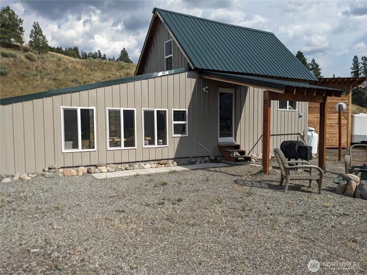 Property Photo:  12  Tanager Lane  WA 99166 