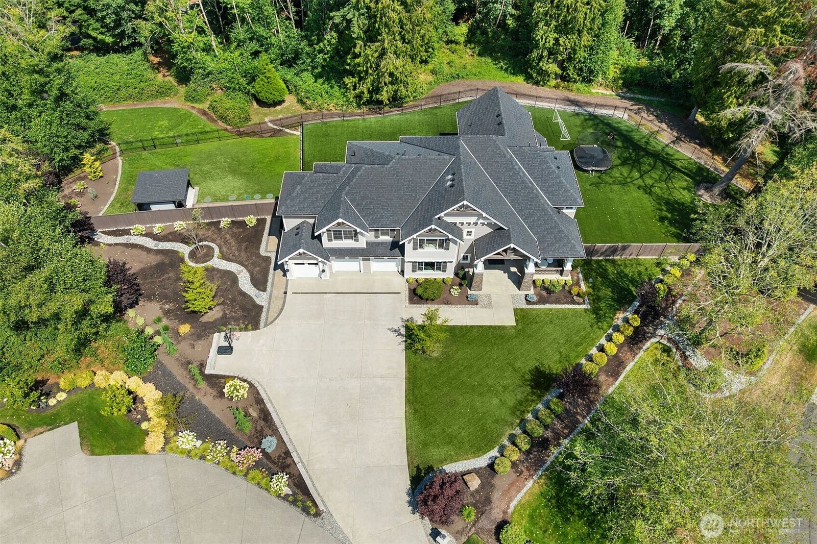 Property Photo: 16242 NE 172nd Street WA 98072