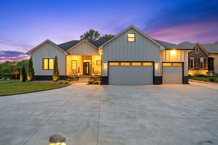 Property Photo: 501 N Bracken St KS 67206