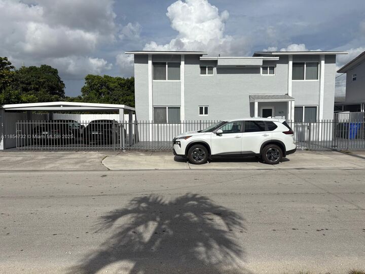Property Photo:  1671 SW 29th Ave  FL 33145 