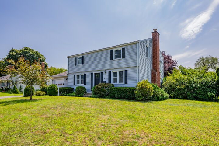 Property Photo:  2 Bass Drive  CT 06082 