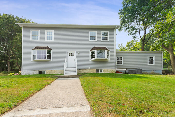 401 Unity Road  Trumbull CT 06611 photo