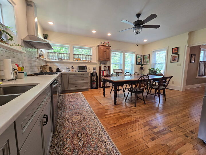 Property Photo: 550 Main Street AR 72554