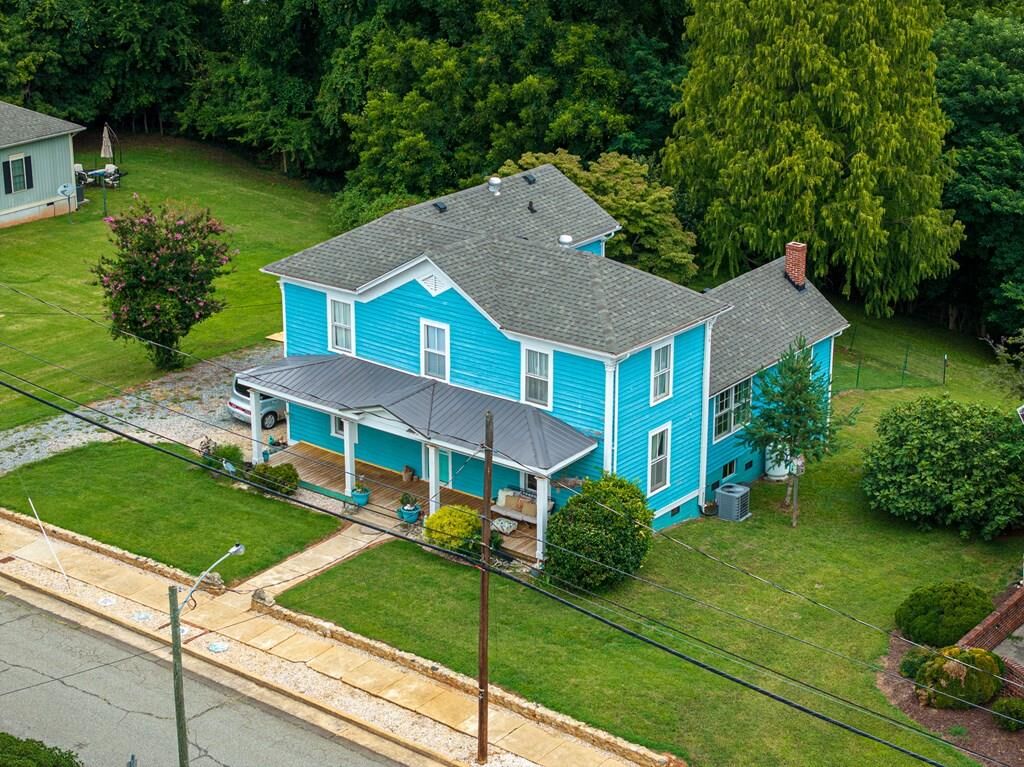 Property Photo: 217 Fifth Street VA 23927