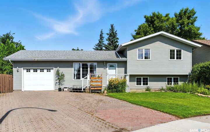 134 Delayen Crescent  Saskatoon SK S7N 2V6 photo