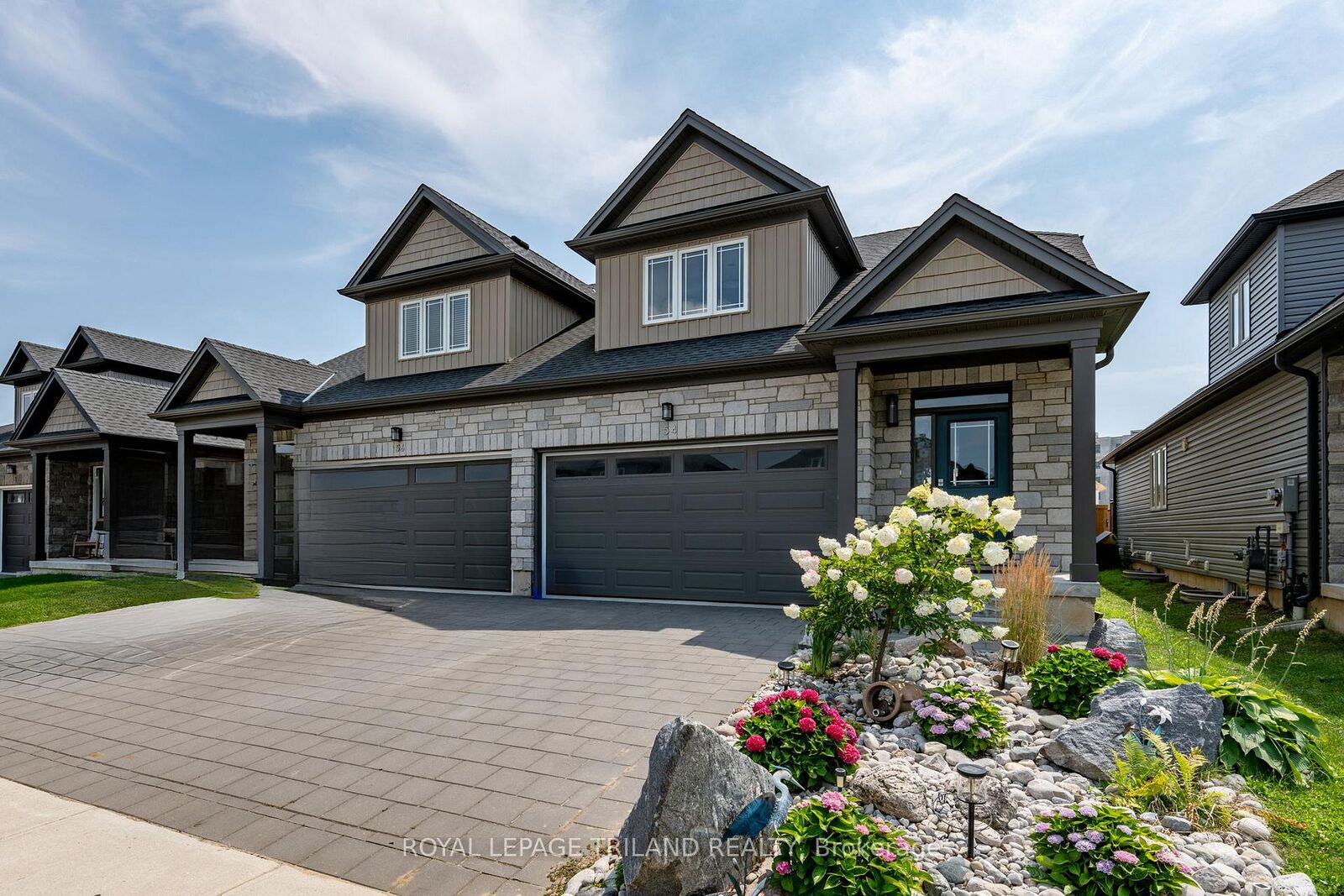 Property Photo:  54 Compass Trail W  ON N5L 0B4 