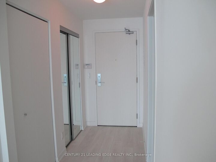 Property Photo: 150 East Liberty Street 909 ON M6K 3R5