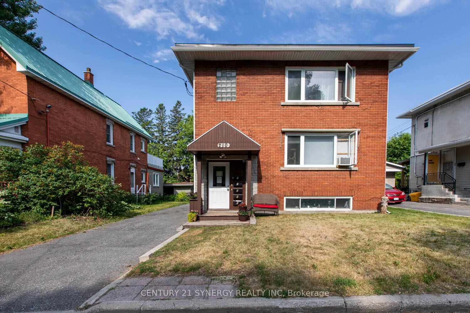 Photo de la propriété: 210 Cantin Street 3 ON K1L 6T1