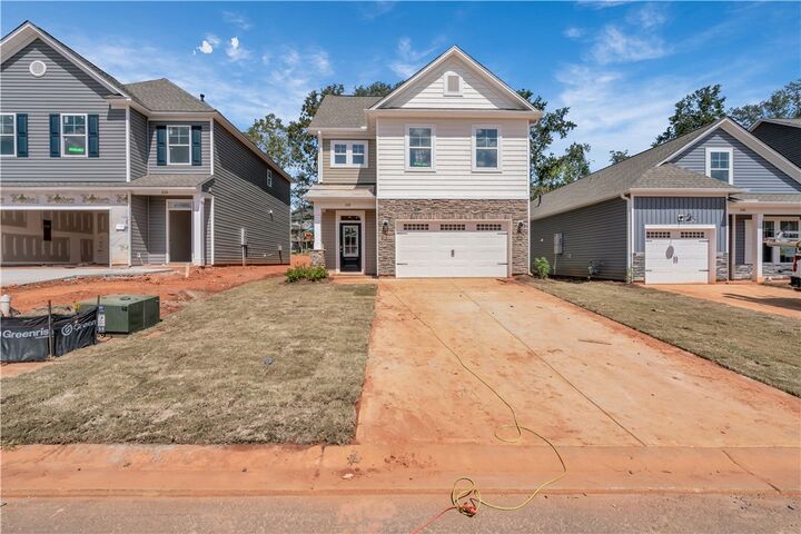 Property Photo:  228 Brown Circle  SC 29642 