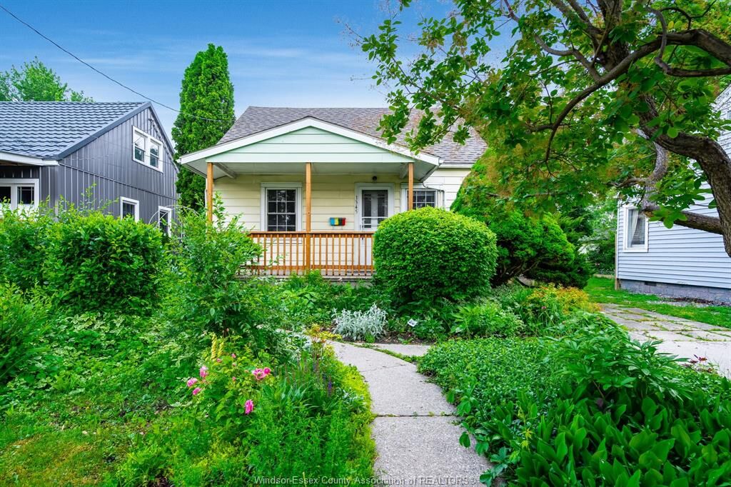 Property Photo:  1345 Elm  ON N8X 2B7 