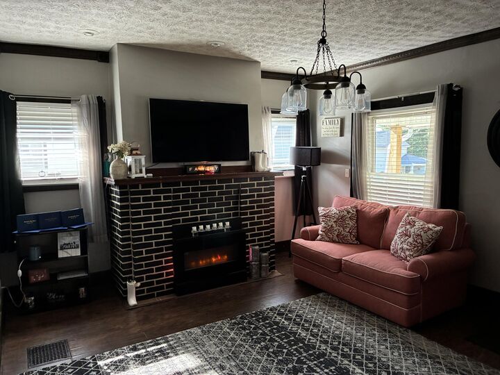 Property Photo: 1009 W High Street OH 45506