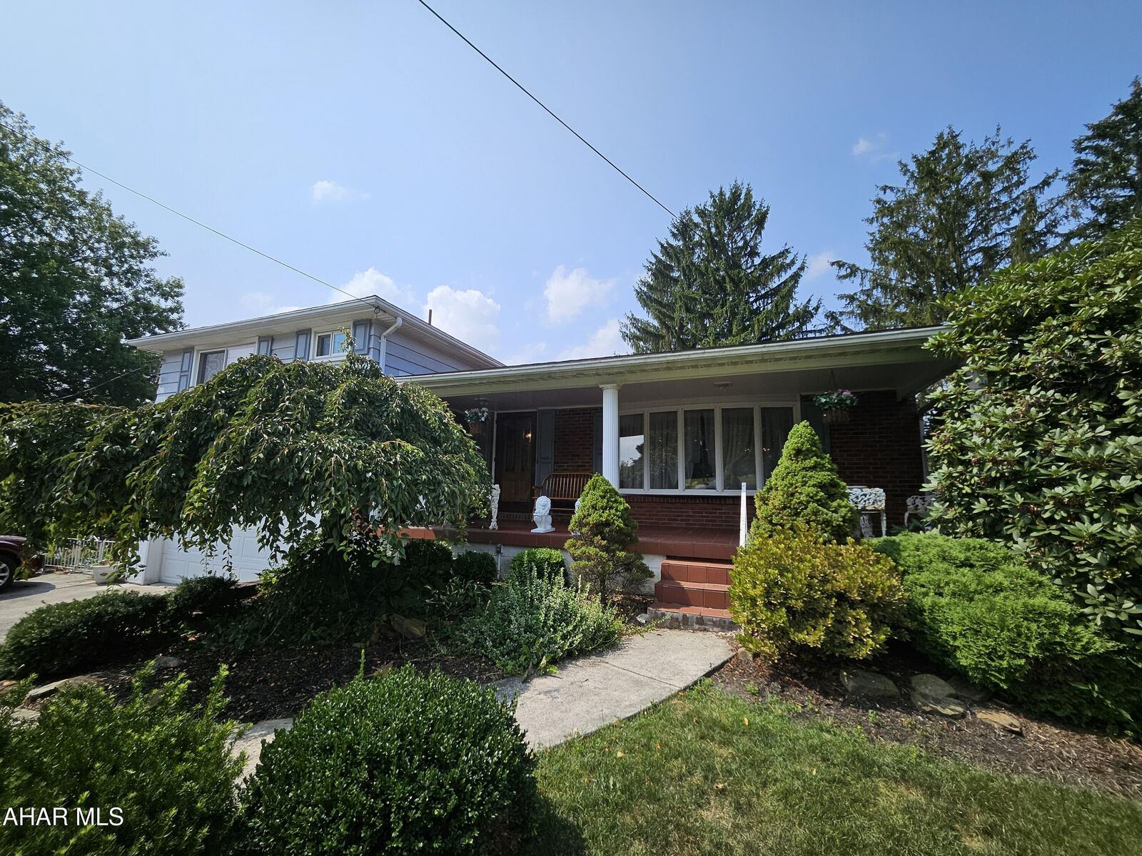 Property Photo:  2 Orchard View Drive  PA 16648 