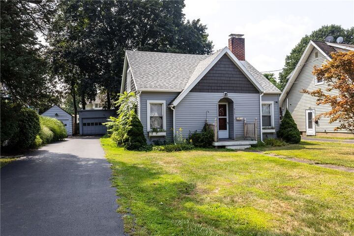 913 W 1st Street  Elmira NY 14905 photo