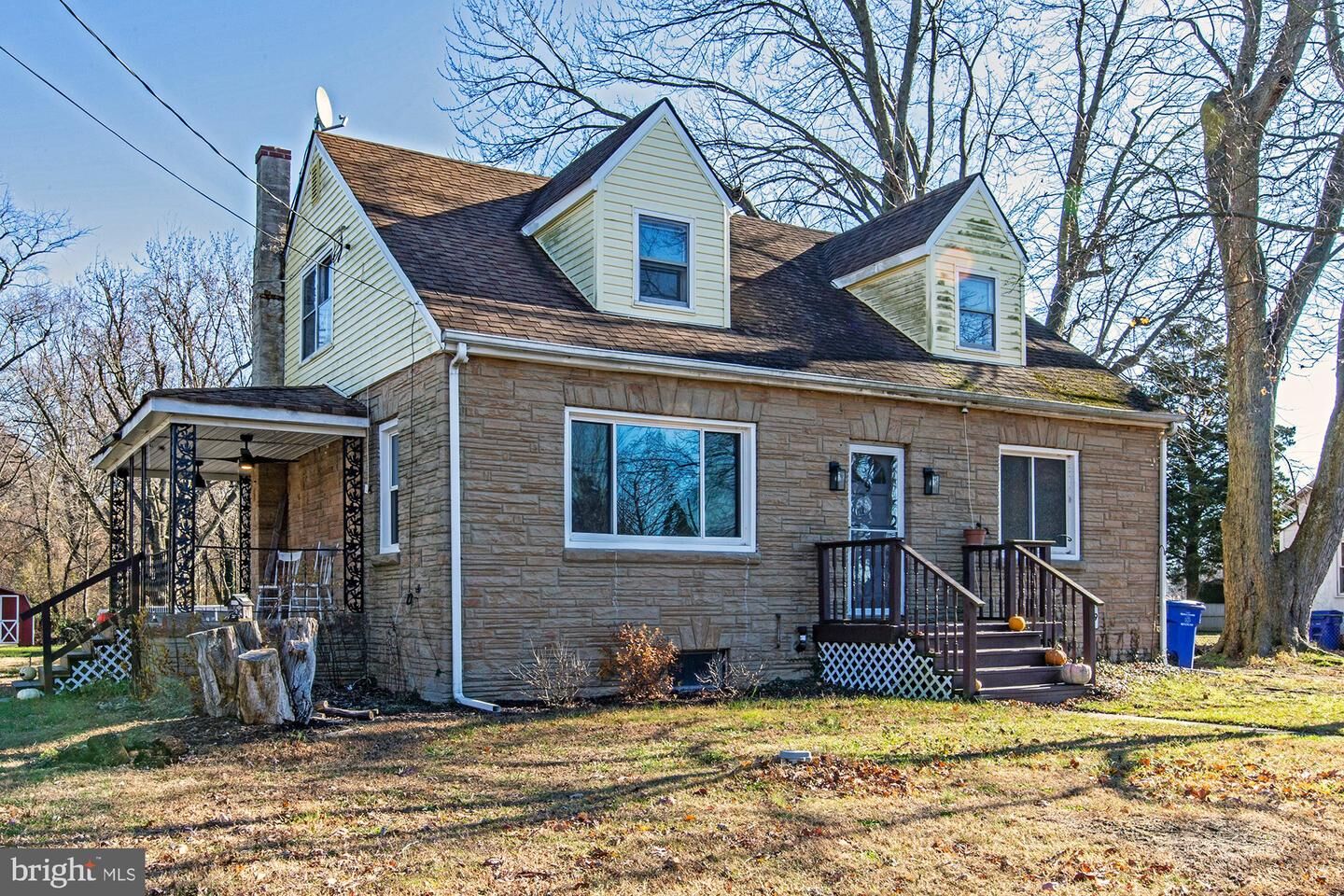 Property Photo: 9 S Tilbury Rd NJ 08079