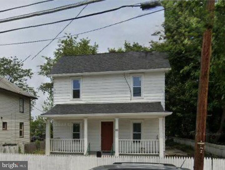 15 Walnut Street  Penns Grove NJ 08069 photo
