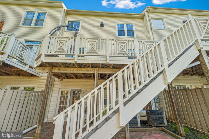 Property Photo: 8536 Bells Ridge Terrace MD 20854