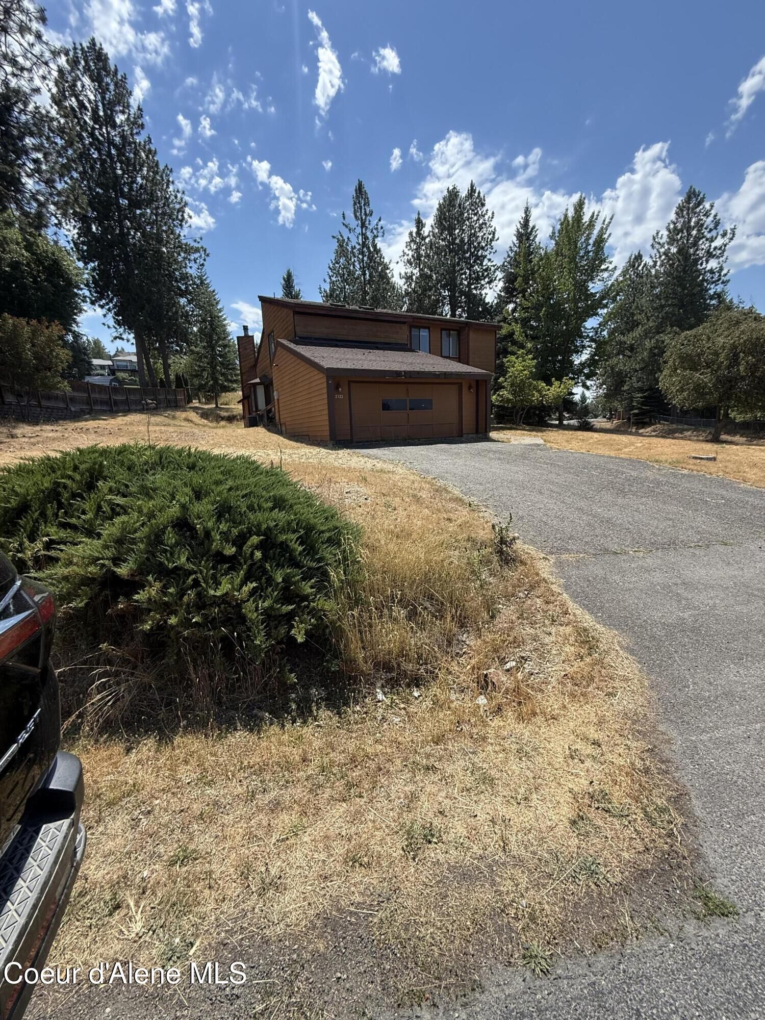 Property Photo:  2322 E Lookout Dr  ID 83815 