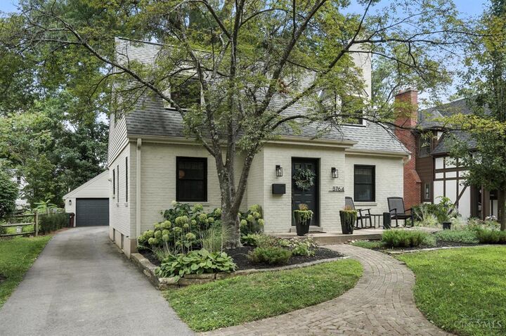 Property Photo: 3764 Indianview Avenue OH 45227