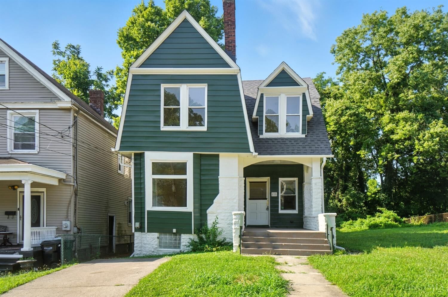 Property Photo: 855 Rockdale Avenue OH 45229