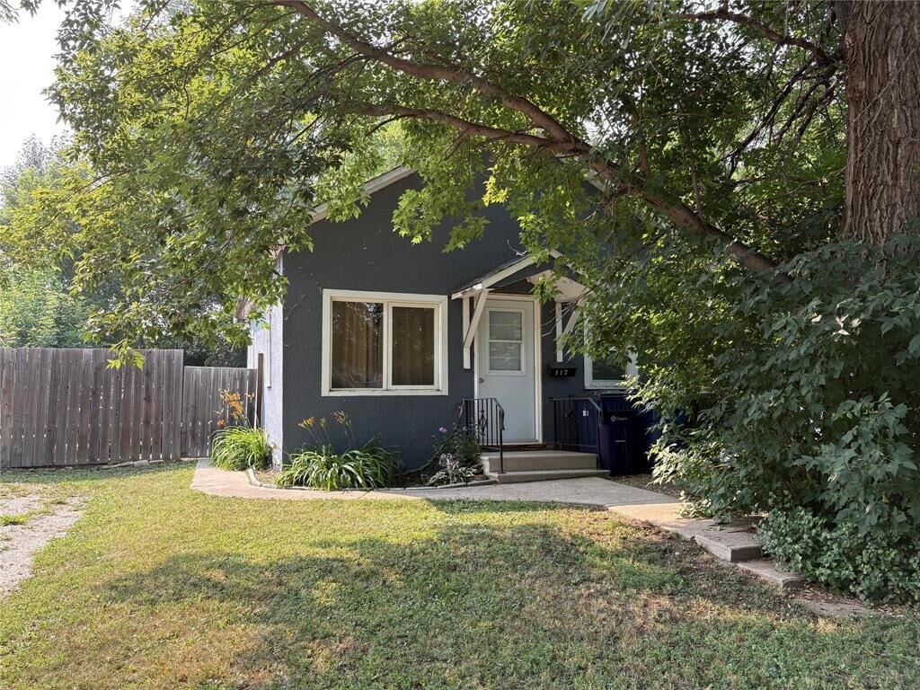 Photo de la propriété: 117 Johnson Street MB R7N 2L6
