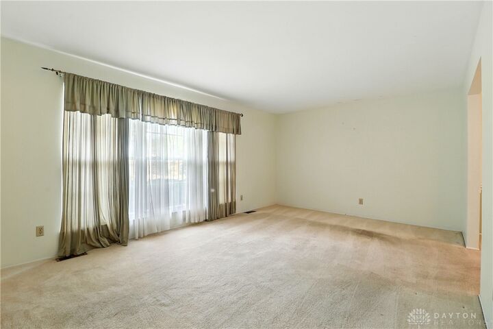Property Photo: 5776 Sigmon Way OH 45014