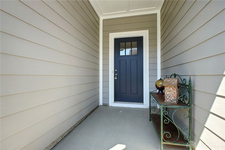 Property Photo:  2826 Greenridge Circle  OH 45431 