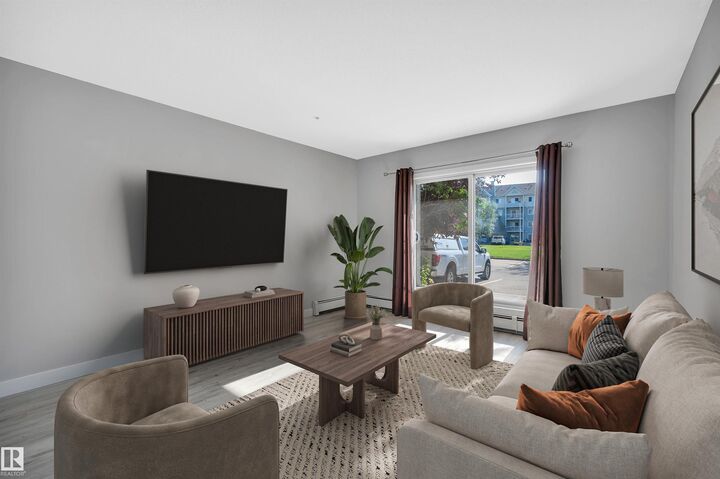 Photo de la propriété: 50 Woodsmere Close 131 AB T8L 4N9