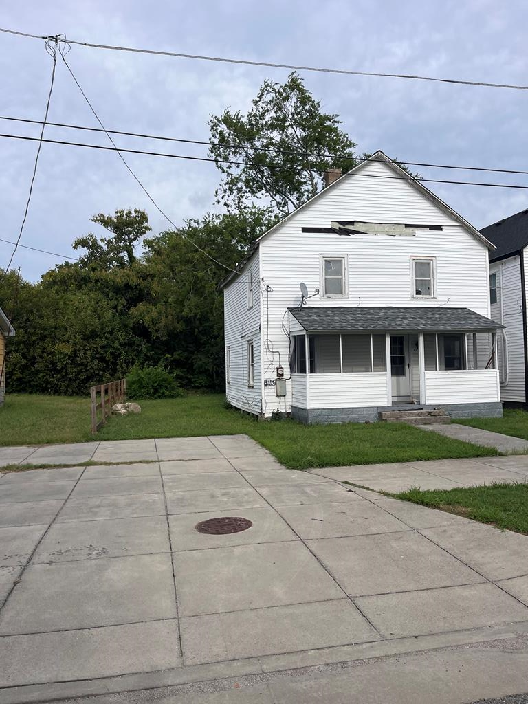 Property Photo:  614 Peach St  VA 23310 