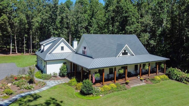 Property Photo: 889 Freehome Road GA 30115