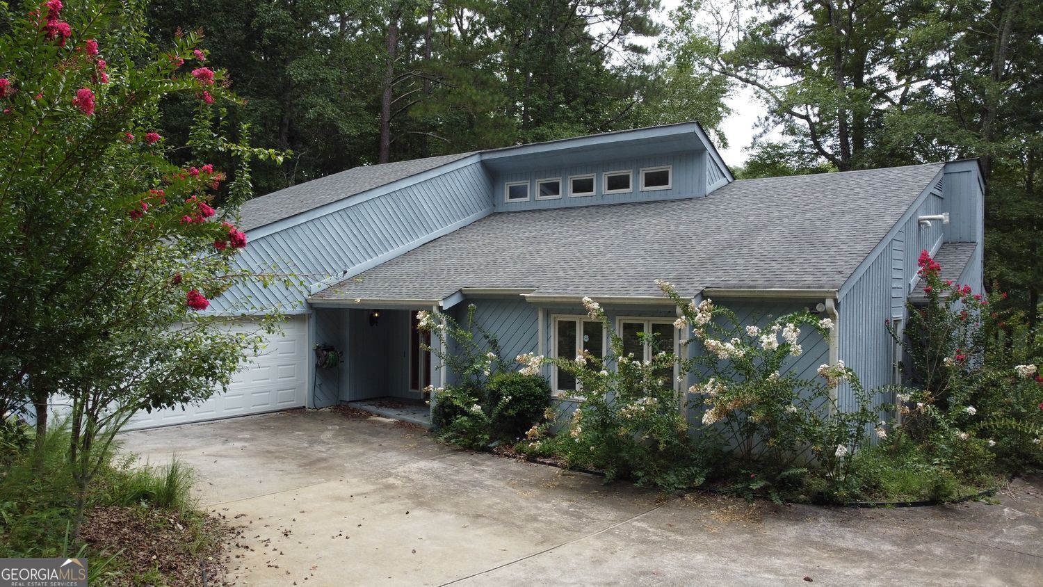 Property Photo: 7157 Tara Drive GA 30180