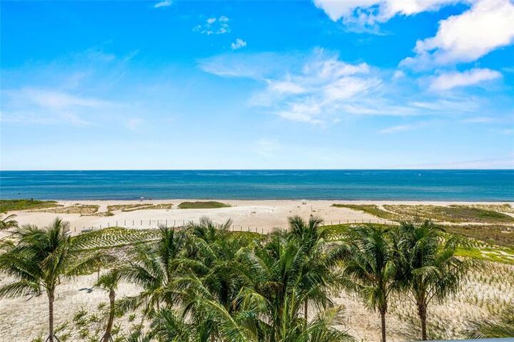 Property Photo: 900 N Ocean Blvd. 504 FL 33062